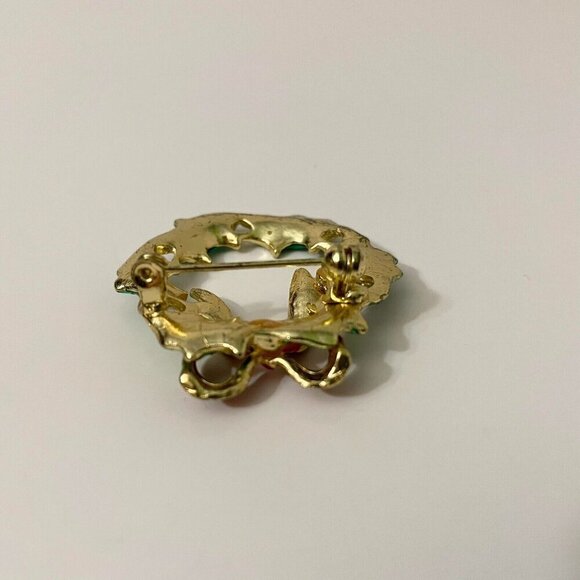 Vintage Christmas Holly Wreath Brooch Pin - Picture 9 of 15